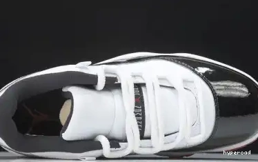 Hyperoad BRED LOW CONCORD AIR JORDAN 11 0608